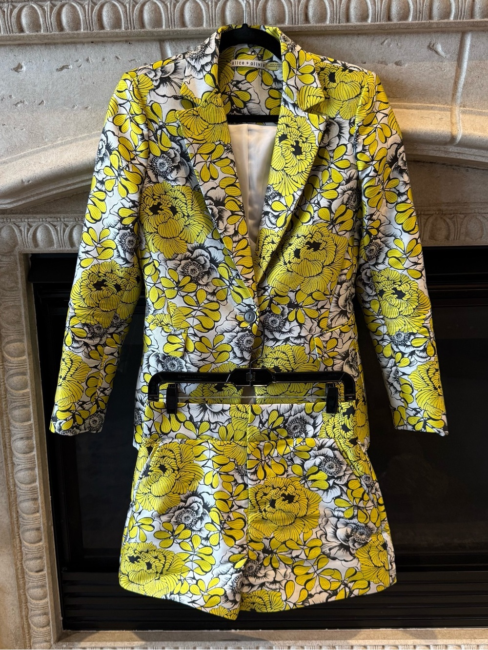 Alice + Olivia Yellow Black White Floral Blazer Jacket